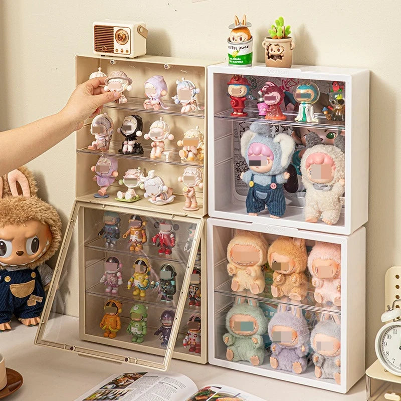 Vitrina Apilable Transparente — Caja con Puerta Magnética para Pop Mart, Labubu, Funko y Coleccionables
