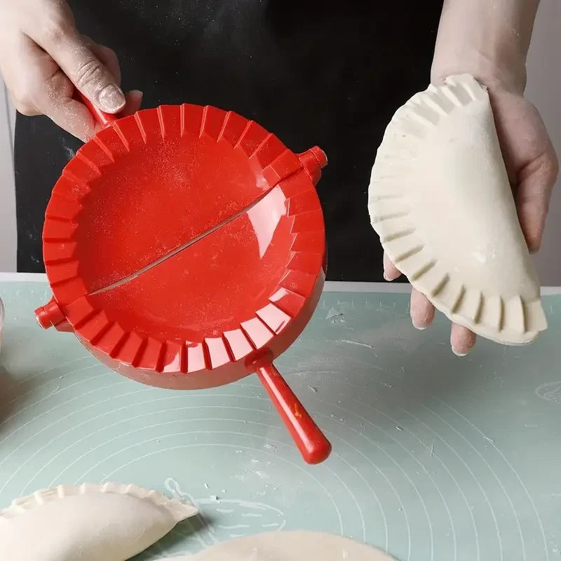 Prensa para Empanadas y Dumplings 2 en 1 – Molde Cortador y Sellador 6" | Empanada & Dumpling Press Maker