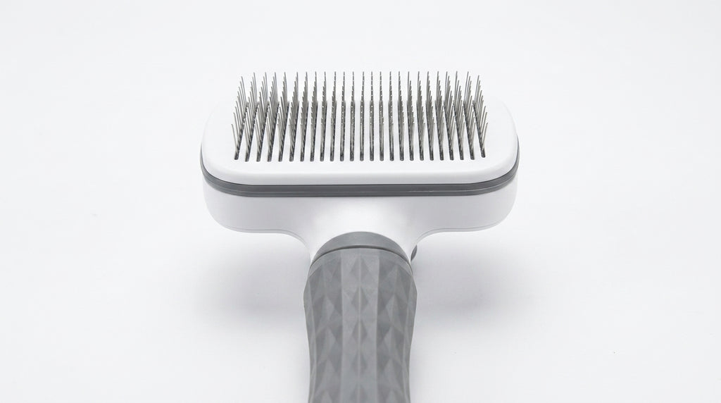 Self-Cleaning Pet Grooming Brush - Slicker Brush for Dogs and Cats