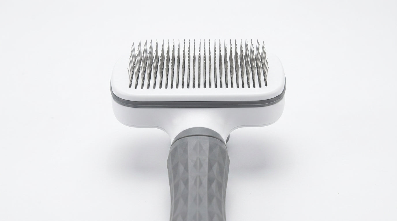Self-Cleaning Pet Grooming Brush - Slicker Brush for Dogs and Cats